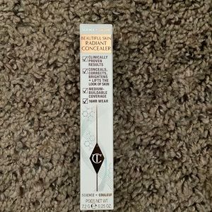 Charlotte tilbury fair pale radiant concealer